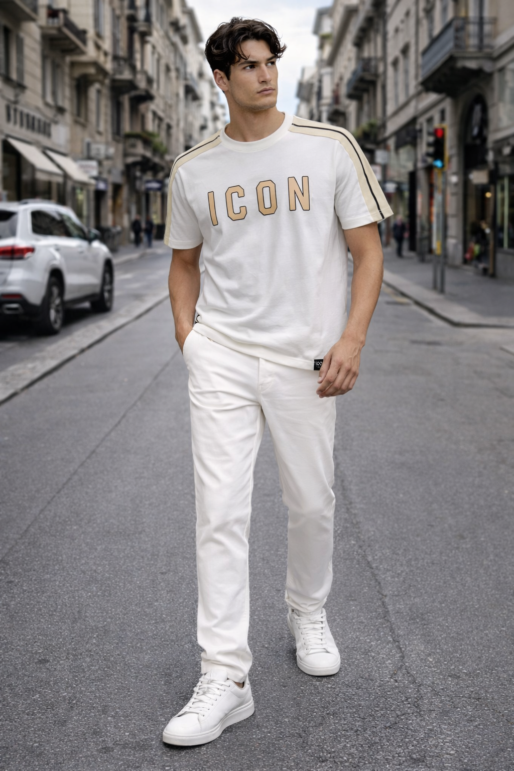 👕 T-shirt ICON con bande sulle spalle