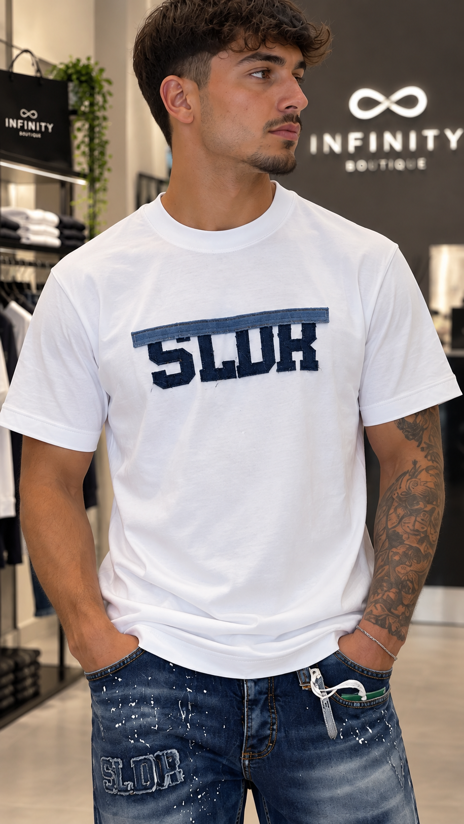 T-shirt “SLUK” – Nera Bianca
