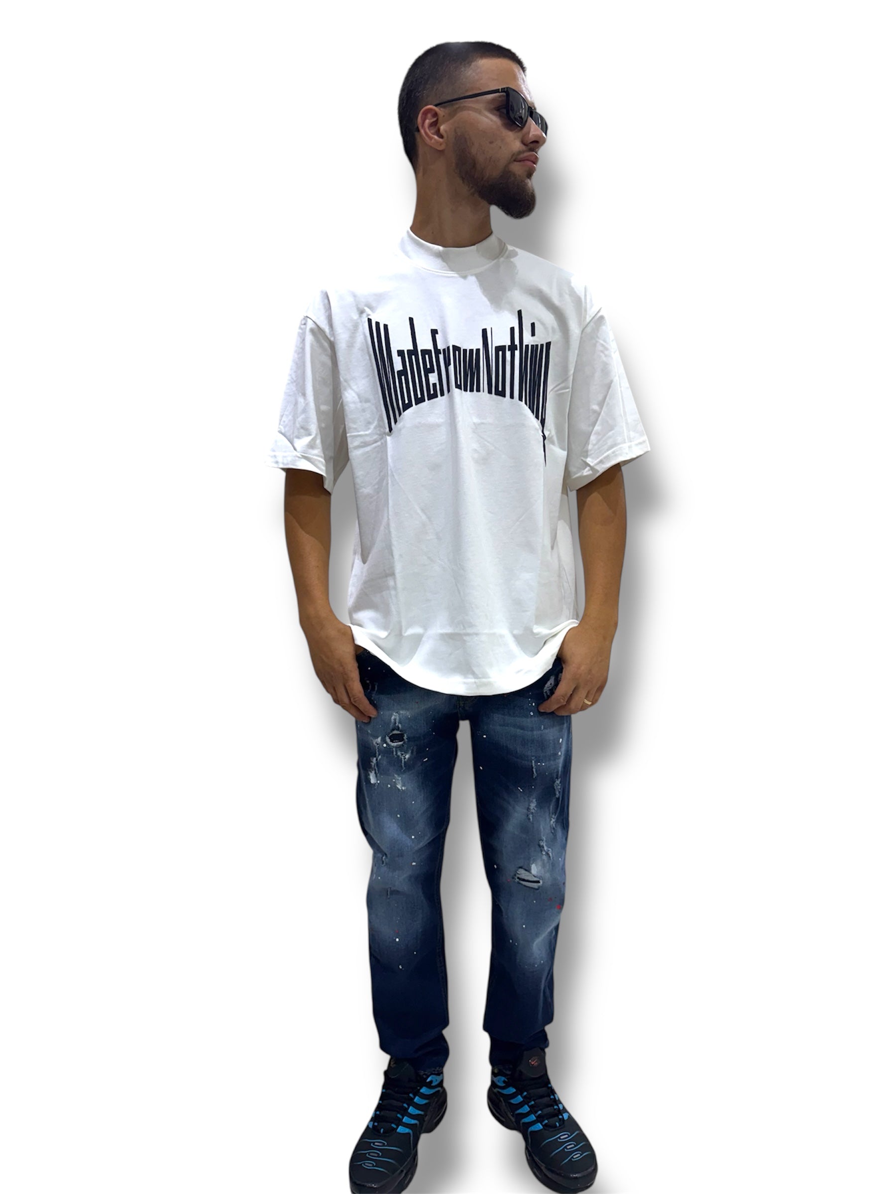 Jeans MFN Denim con Strappi e Schizzi di Colore - Made in Italy