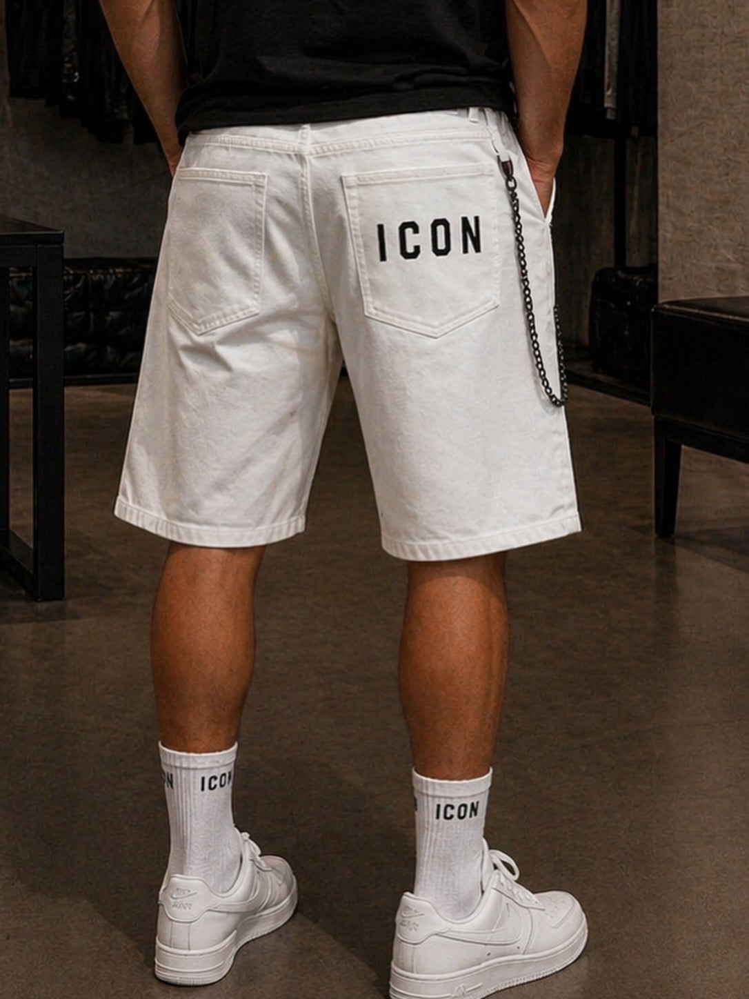 Bermuda ICON bianchi con dettagli distressed e logo posteriore