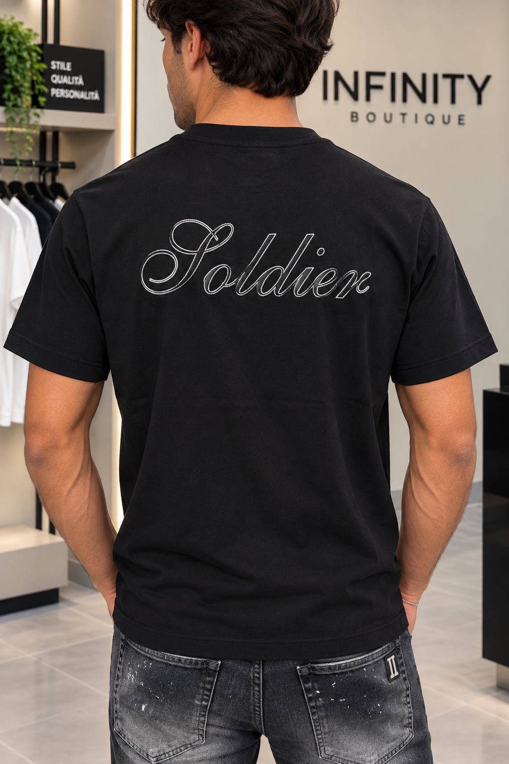 T-shirt “Soldier” – ricamo