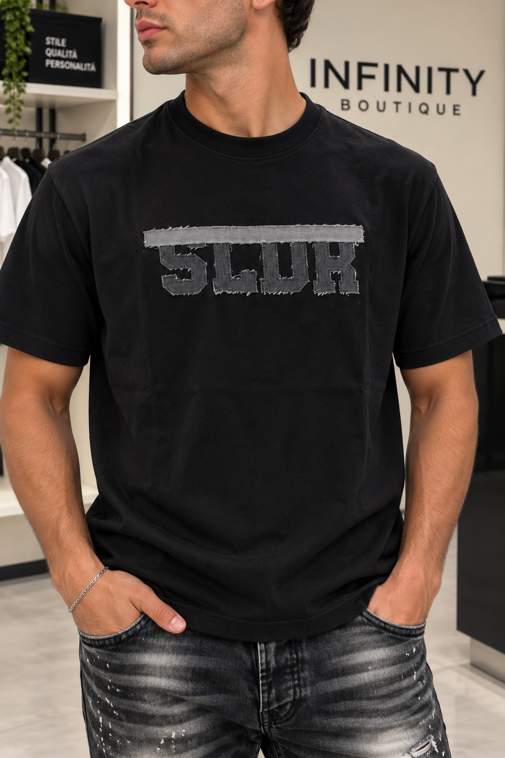 T-shirt “SLUK” – Nera Bianca